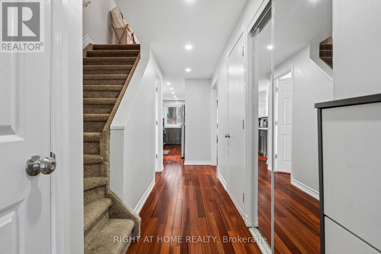 56 HEMINGWAY CRESCENT - 5