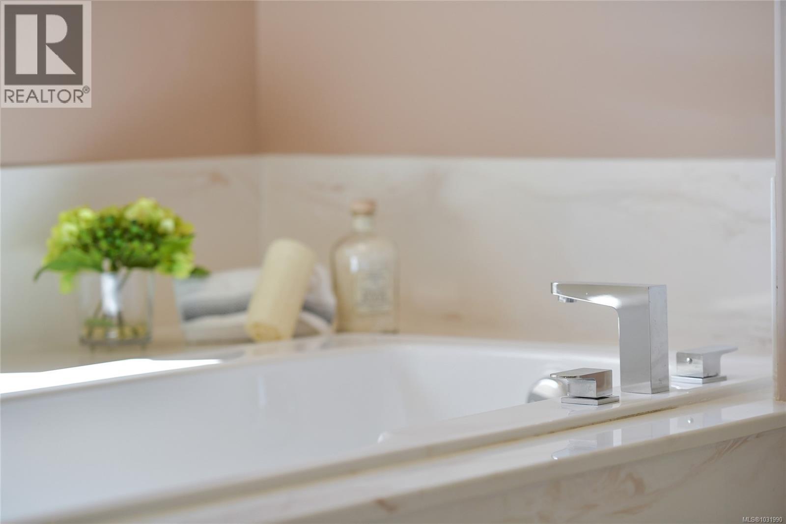 #13 520 MARSETT PL - 29