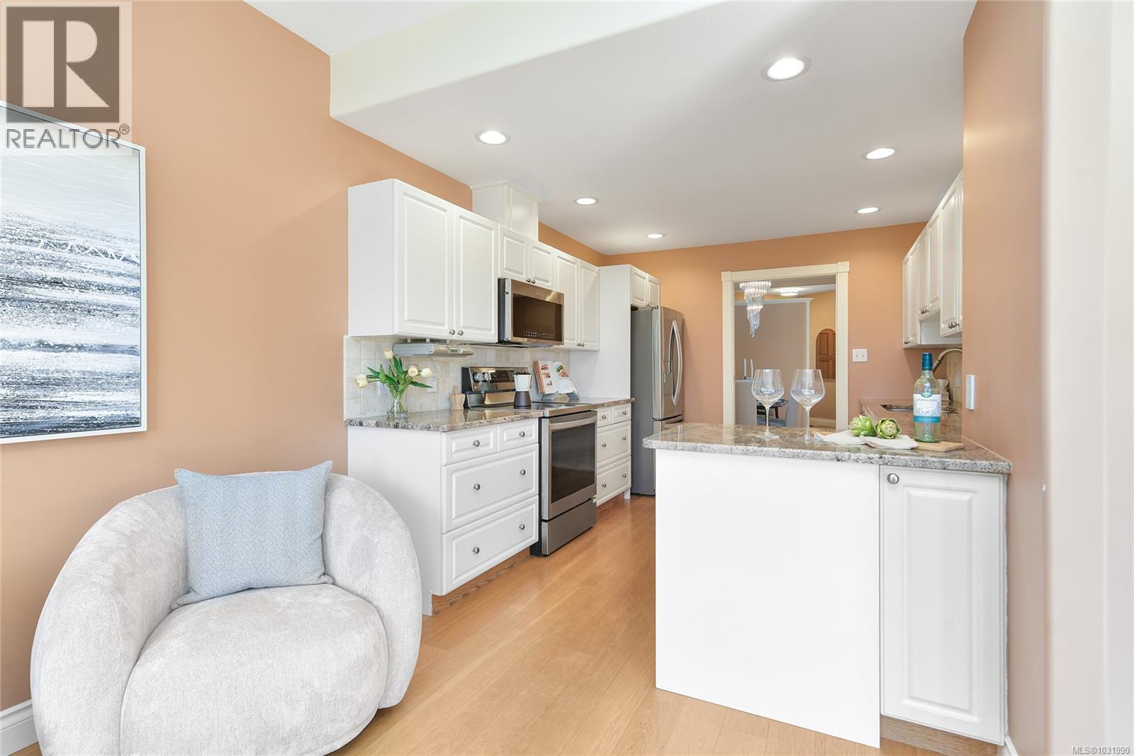 #13 520 MARSETT PL - 9