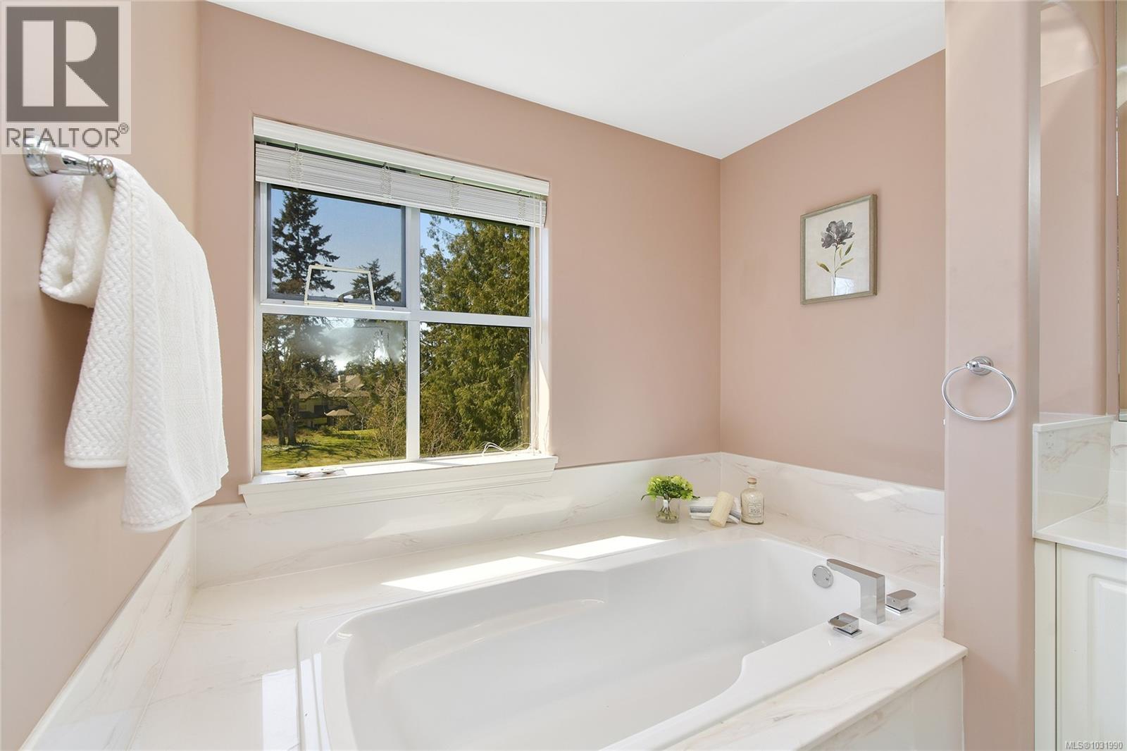 #13 520 MARSETT PL - 30