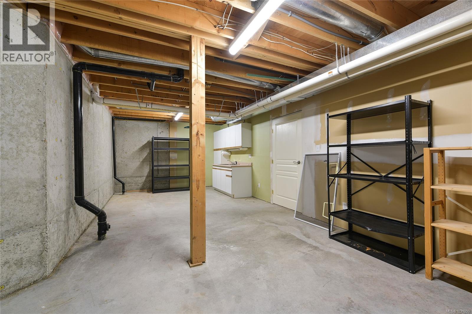 #13 520 MARSETT PL - 43