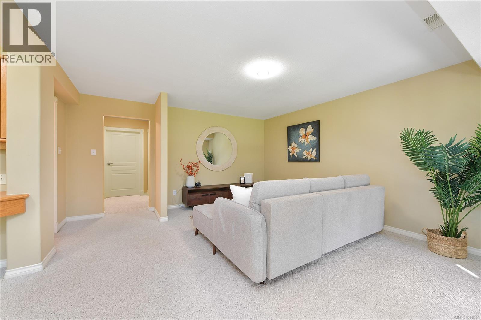 #13 520 MARSETT PL - 39