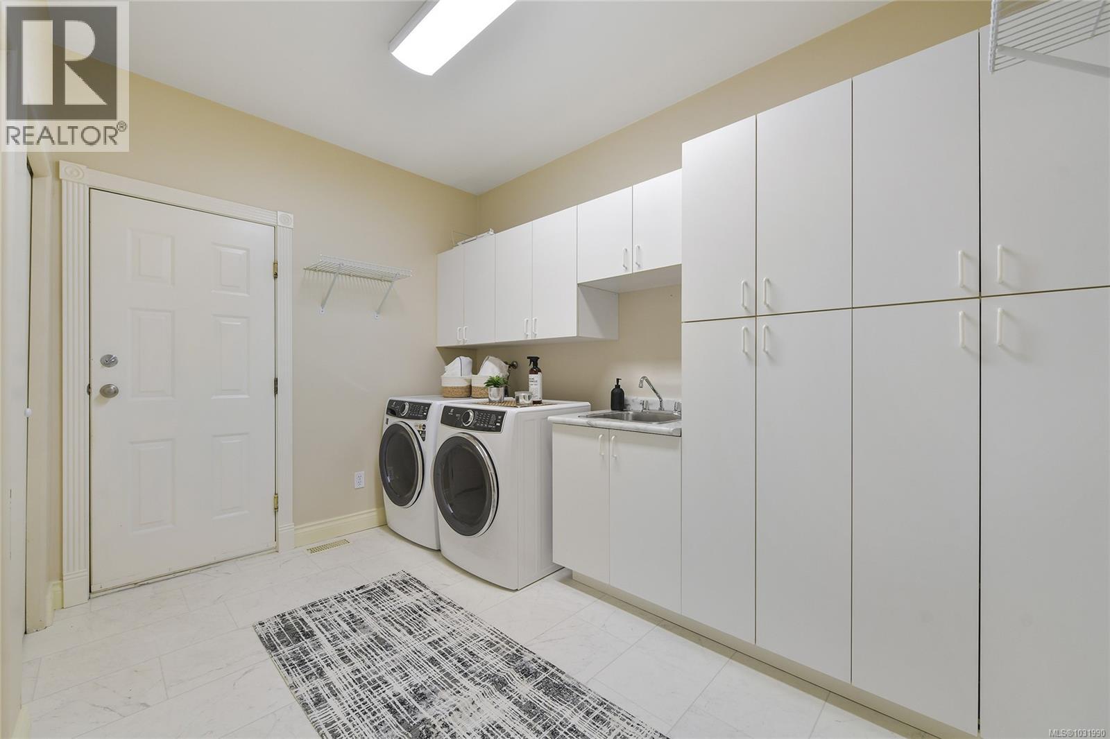 #13 520 MARSETT PL - 45