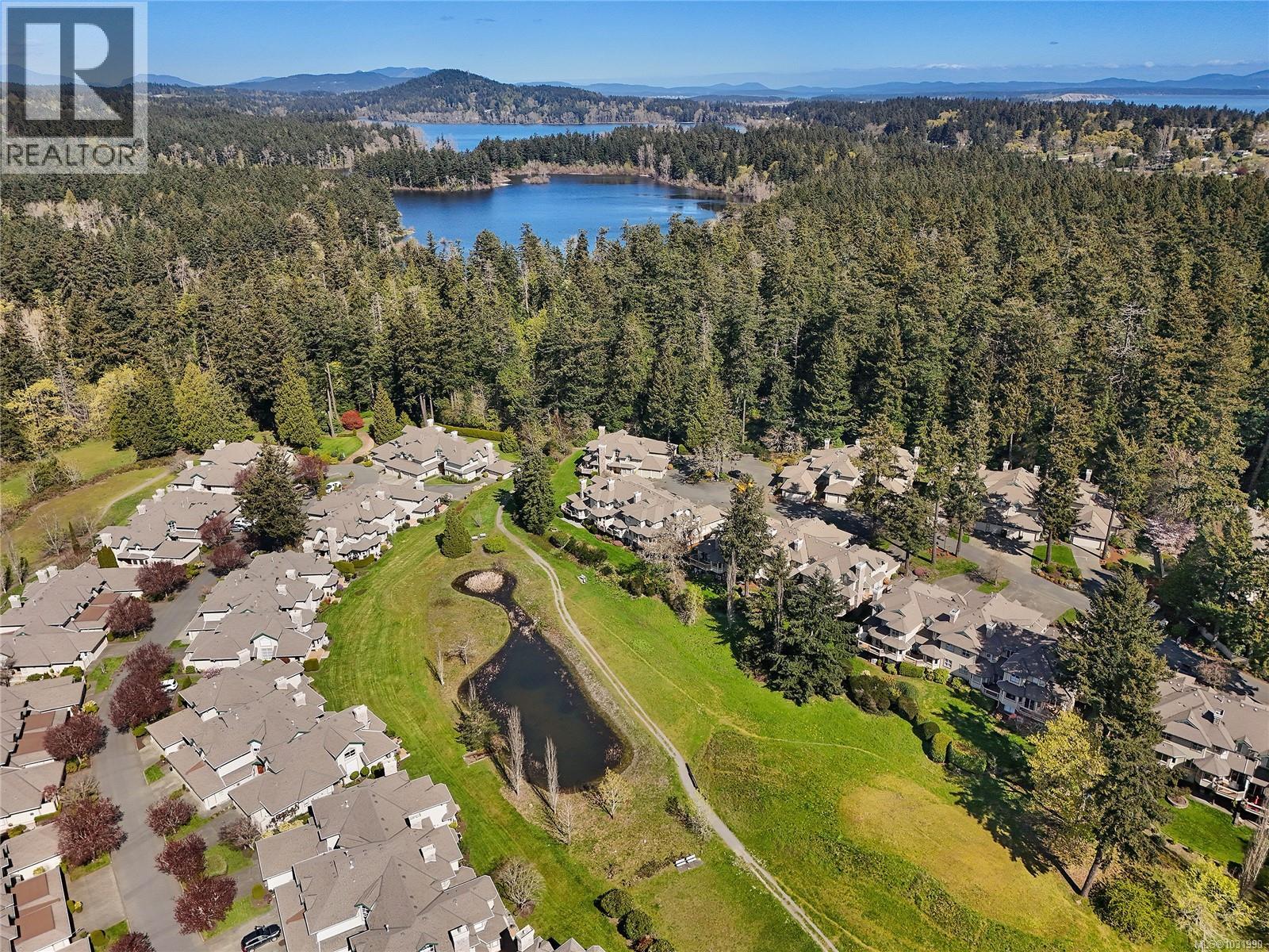 #13 520 MARSETT PL - 52