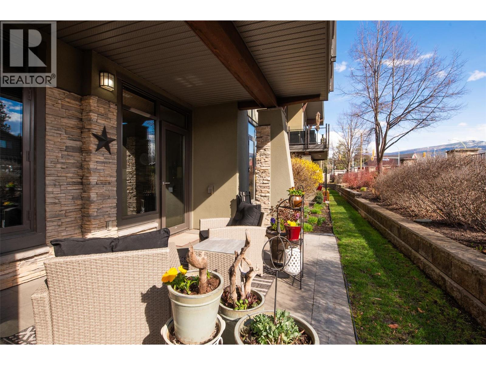 #109 600 SARSONS ROAD - 33