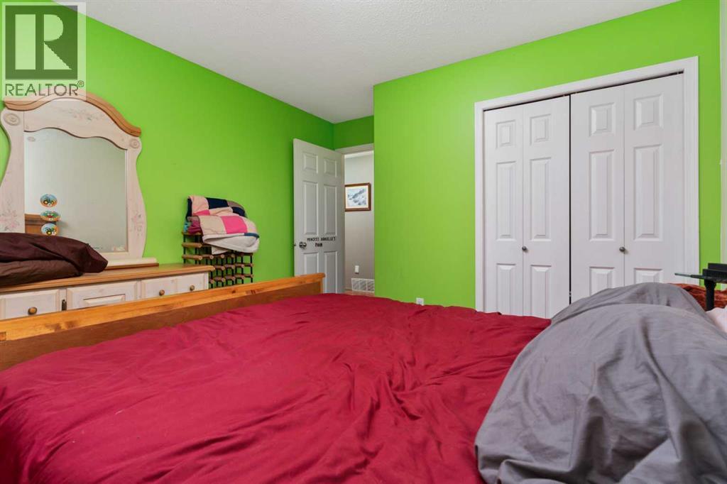 43440 RANGE ROAD 113 - 22