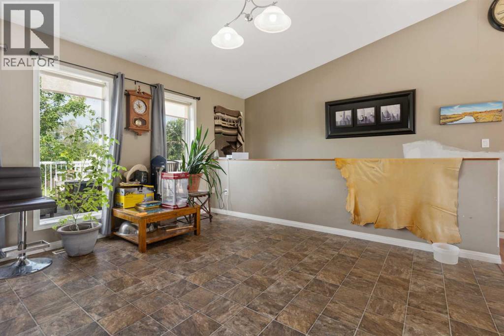 43440 RANGE ROAD 113 - 16