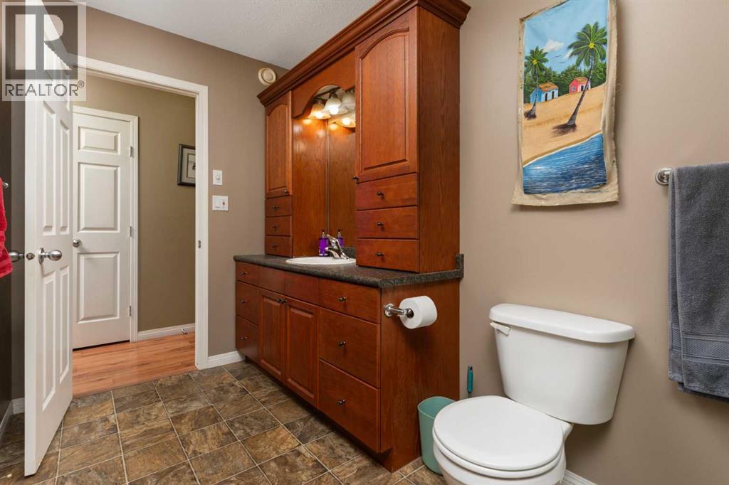 43440 RANGE ROAD 113 - 24