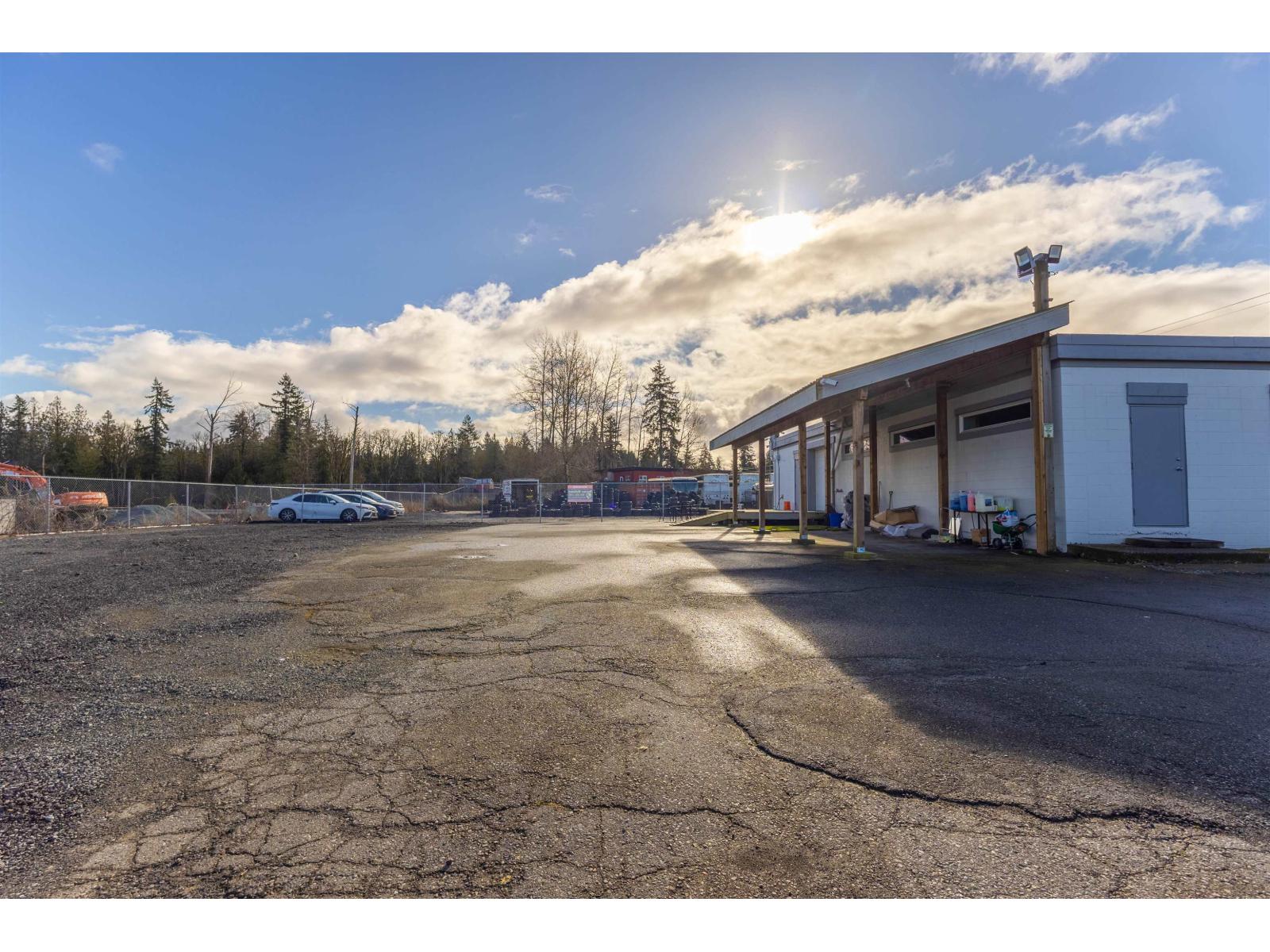 Retail for Rent in Langley – 22867 FRASER HIGHWAY, Langley - Image 4
