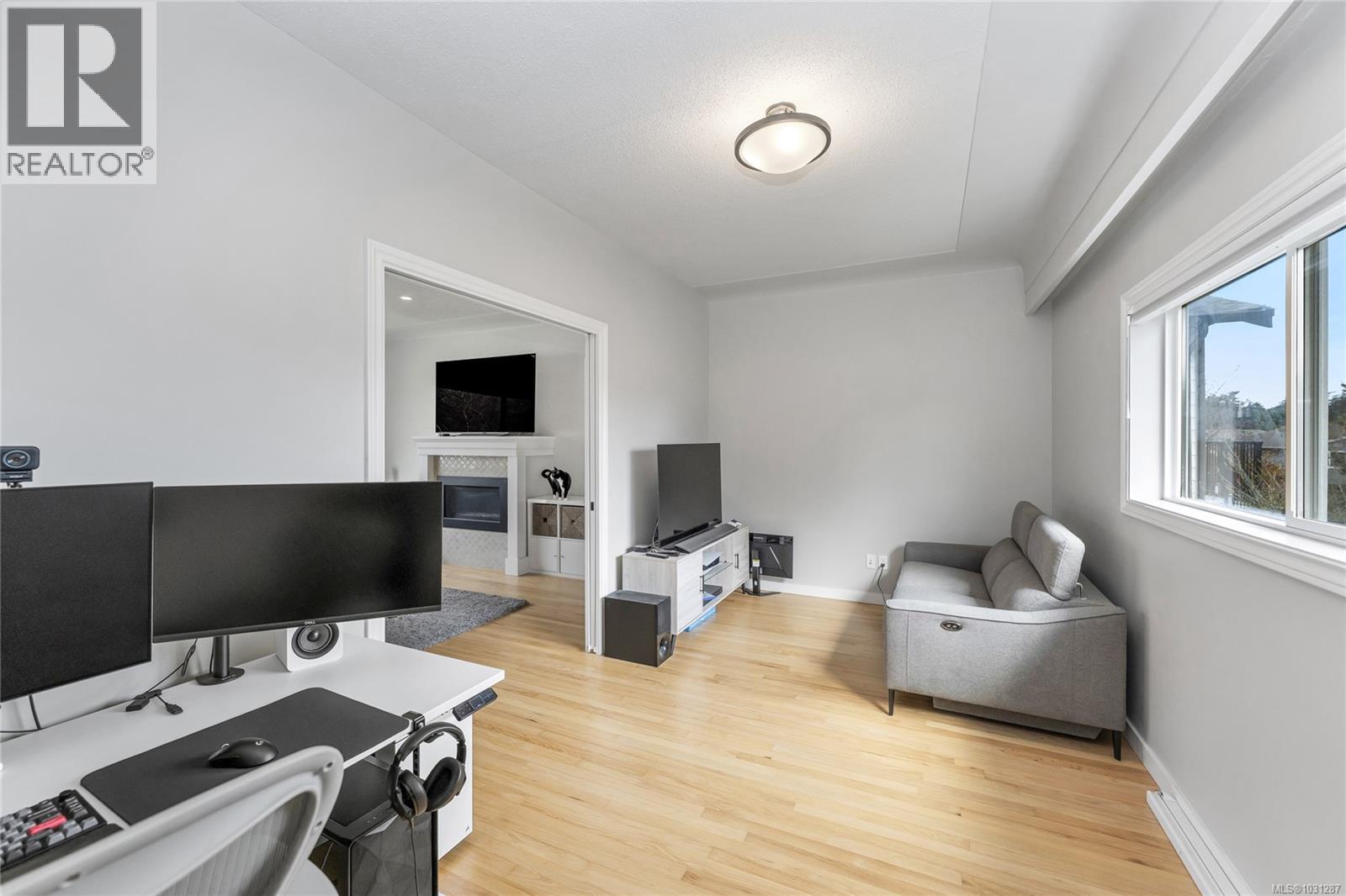  4345 Shelbourne Street, Saanich