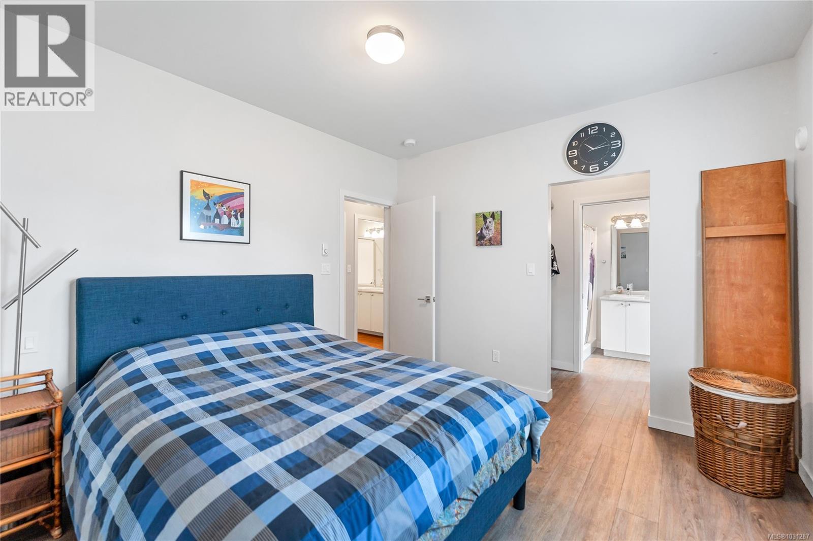  4345 Shelbourne Street, Saanich