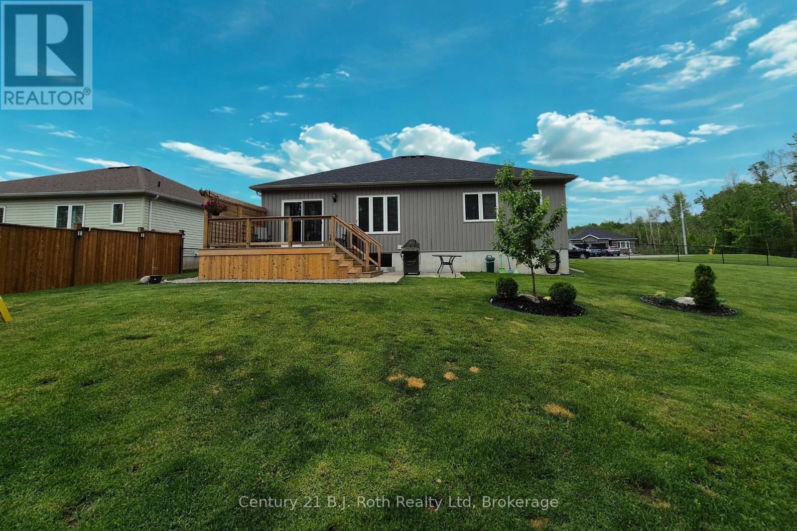 54 RALPH DALTON BOULEVARD - 25