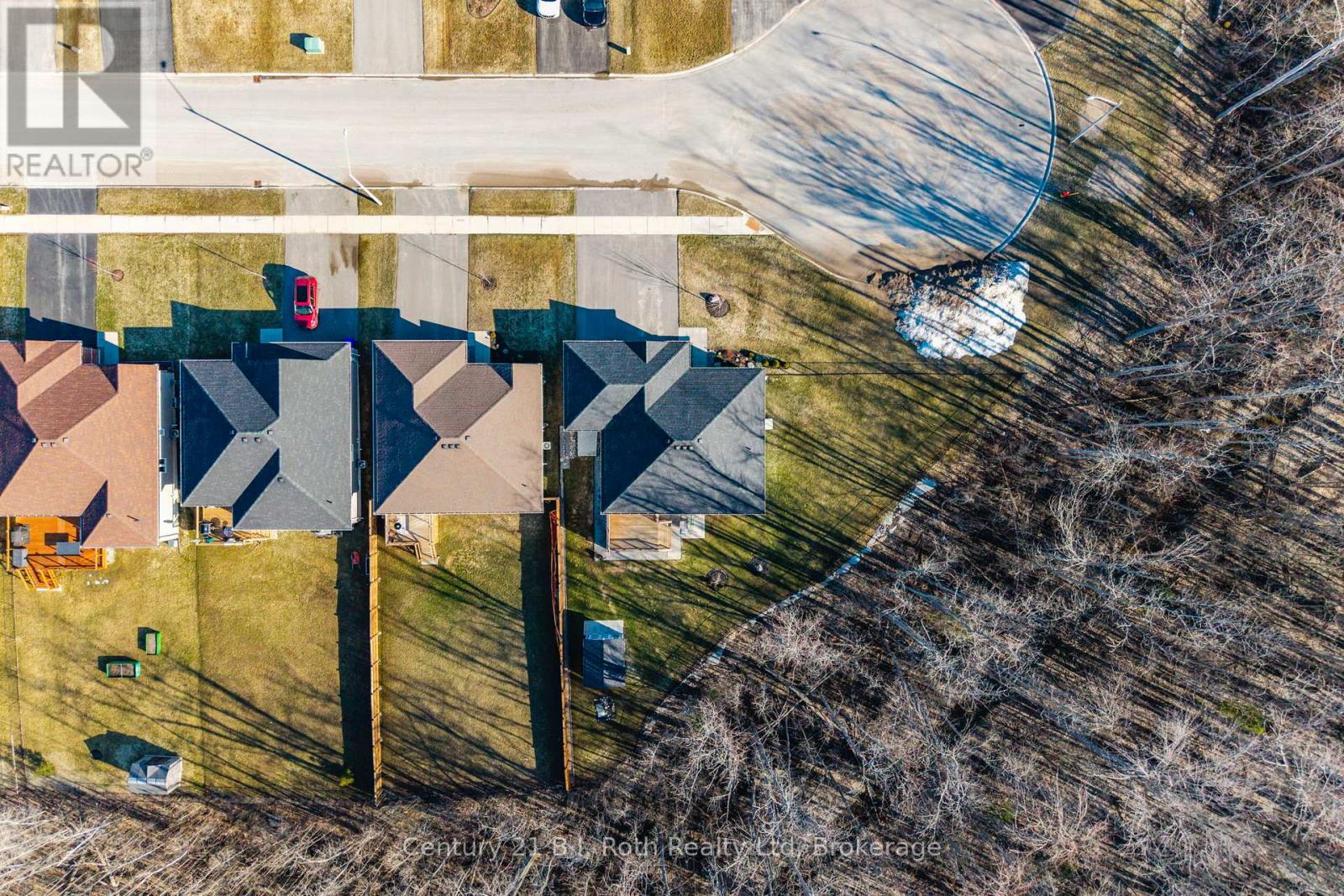 54 RALPH DALTON BOULEVARD - 34