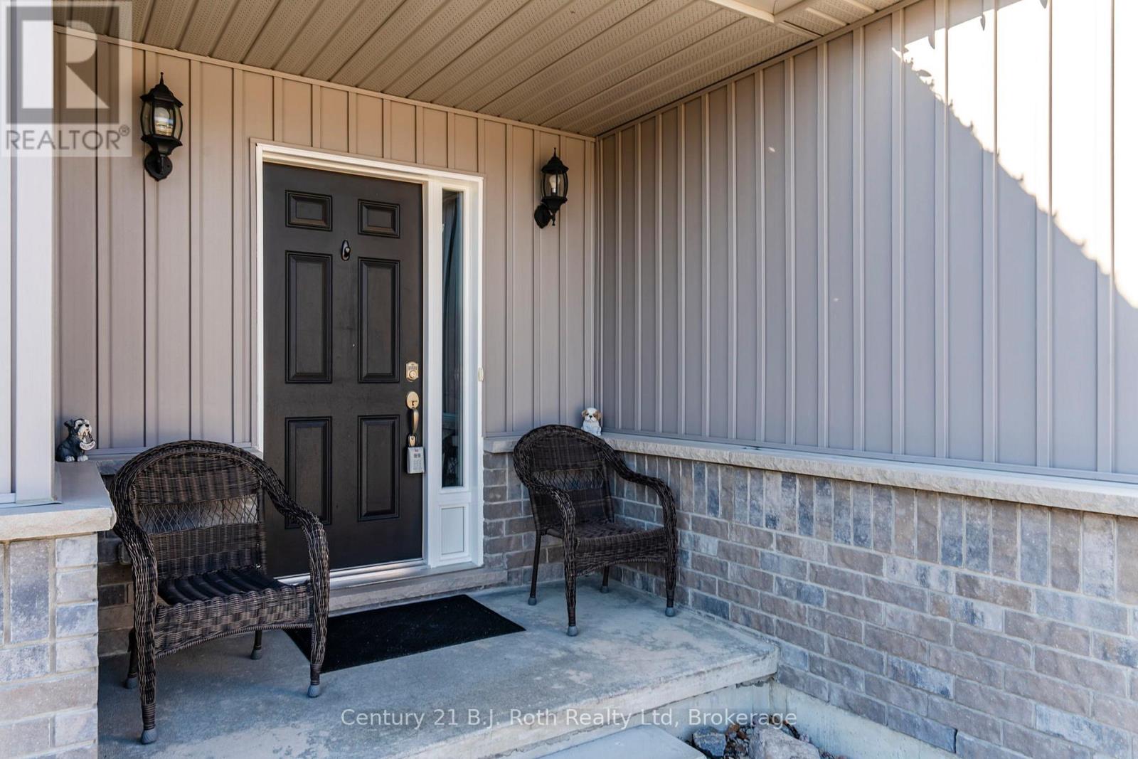 54 RALPH DALTON BOULEVARD - 4