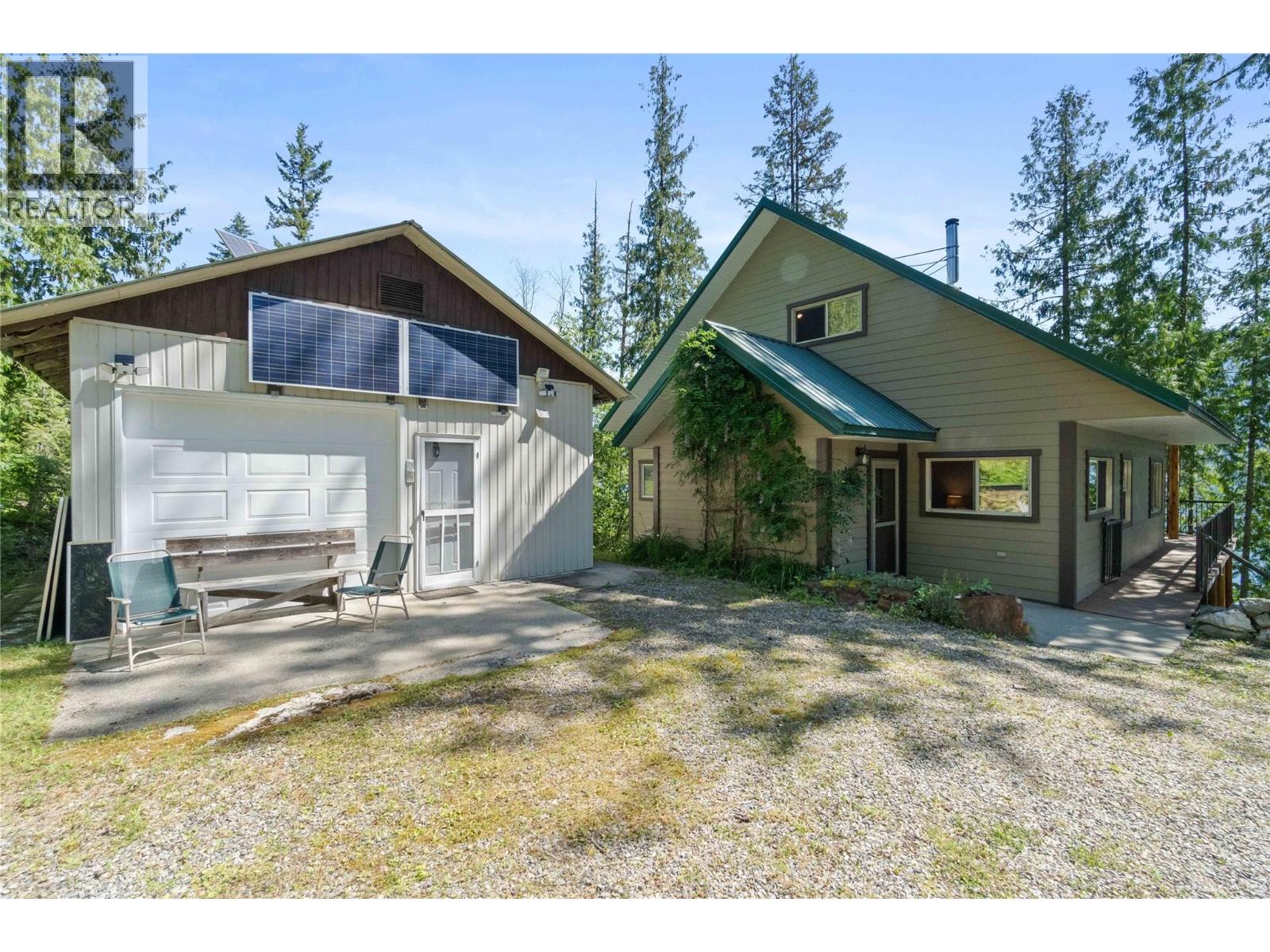 #12 & 13 9000 SEYMOUR ARM MAIN FSR - 9