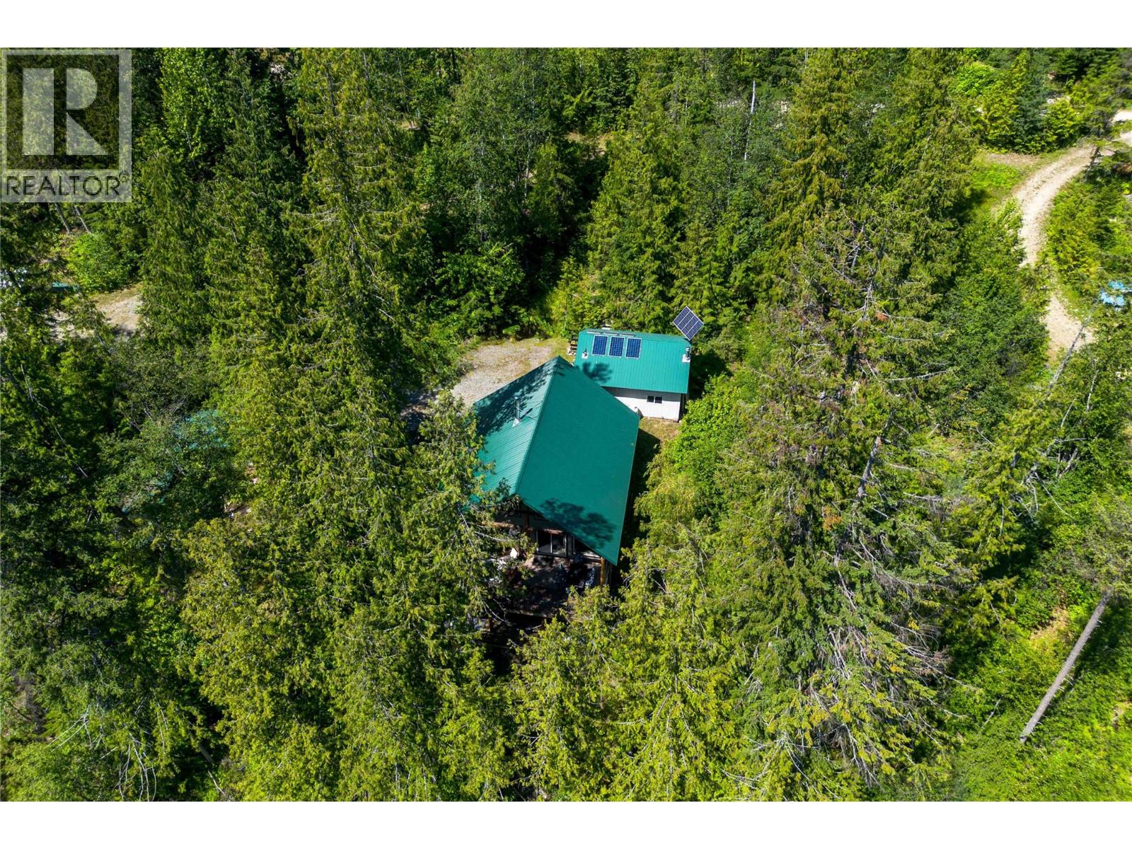 #12 & 13 9000 SEYMOUR ARM MAIN FSR - 74