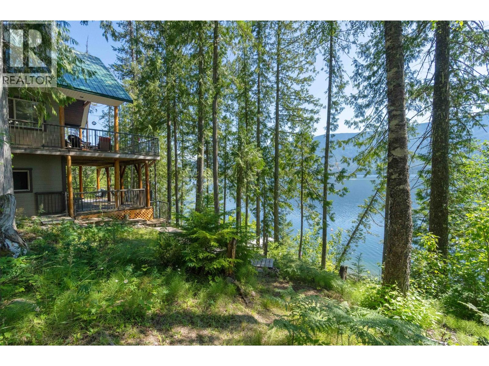 #12 & 13 9000 SEYMOUR ARM MAIN FSR - 59