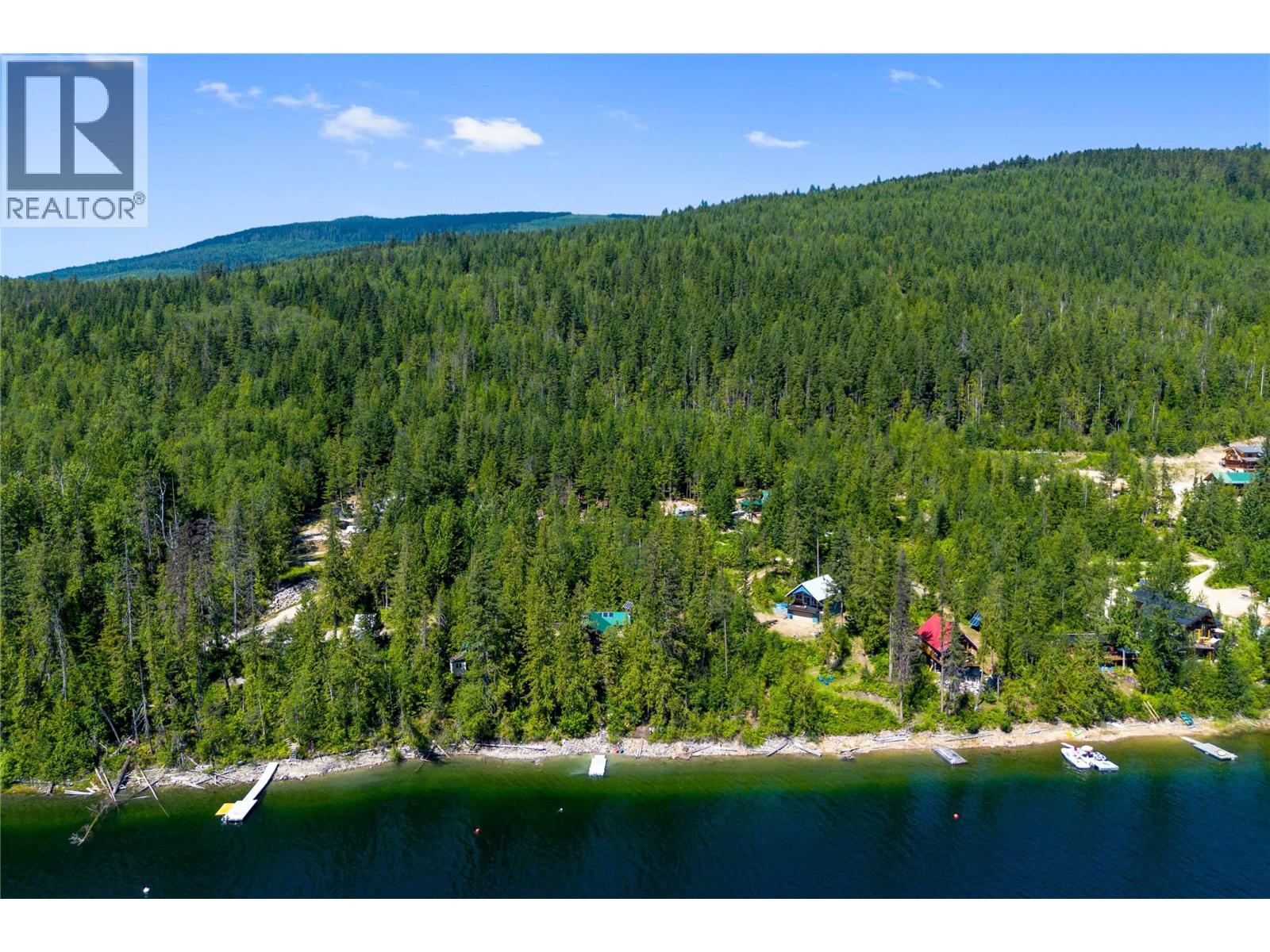 #12 & 13 9000 SEYMOUR ARM MAIN FSR - 76