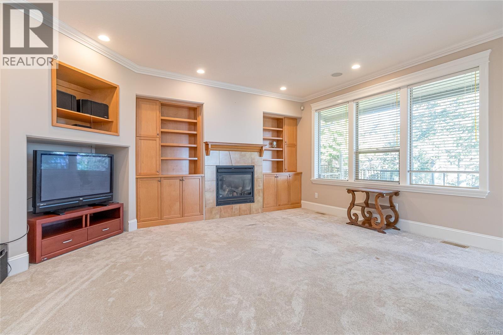 408 BELMONTE PL - 25