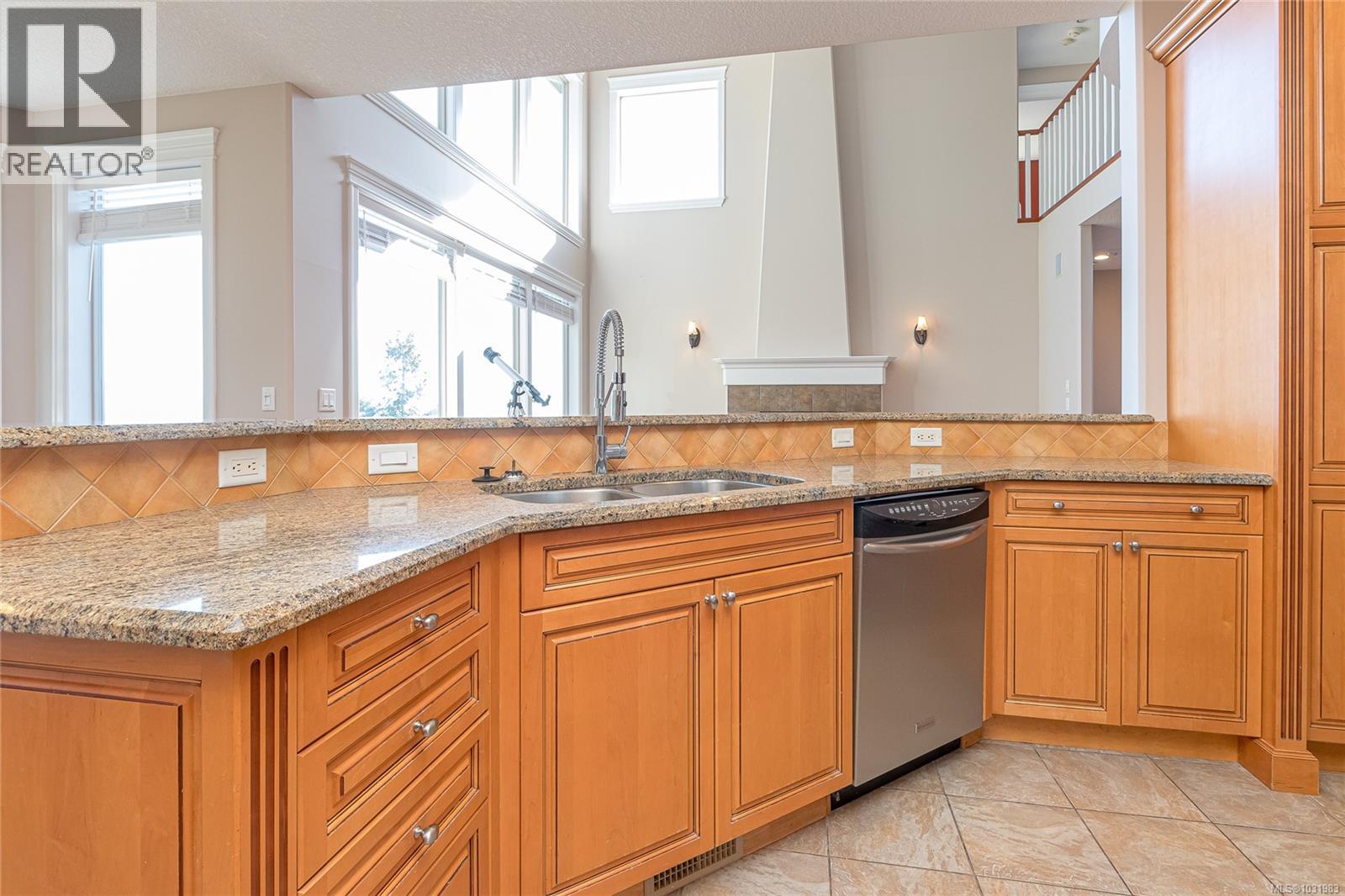 408 BELMONTE PL - 18