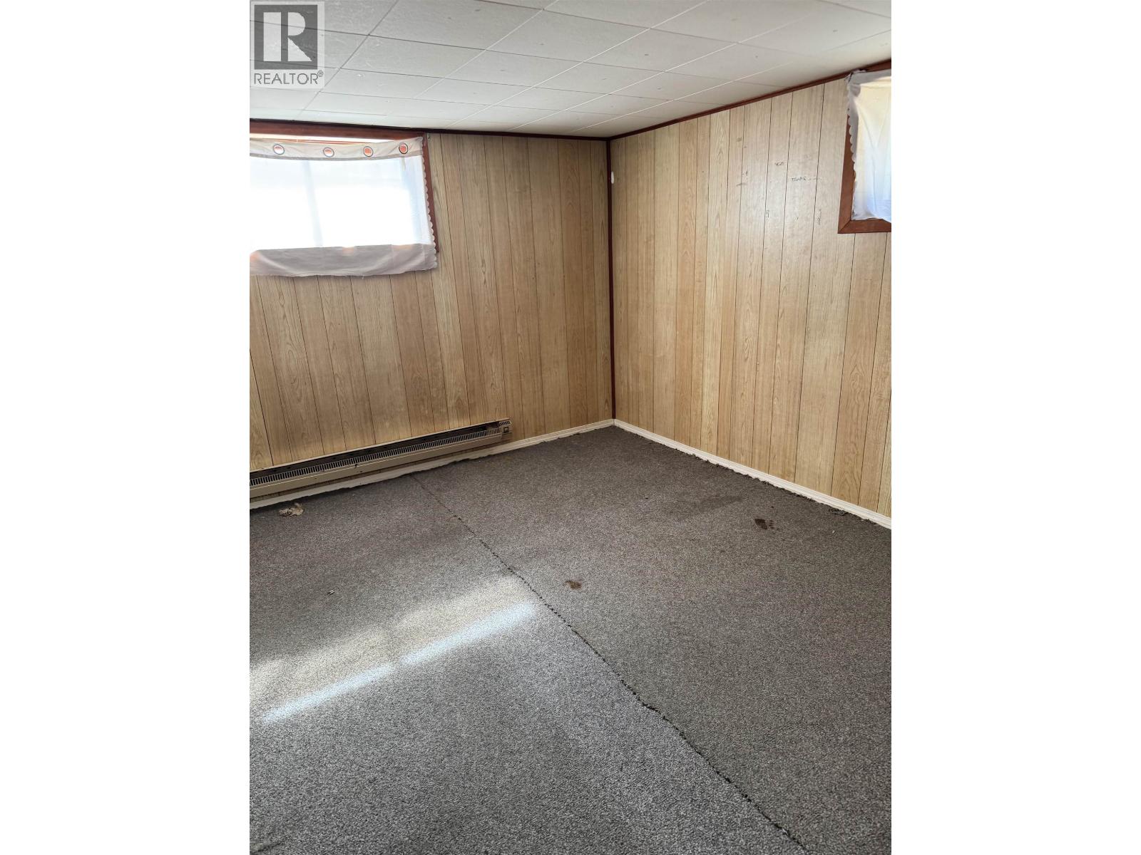 4723 WALSH AVENUE - 17