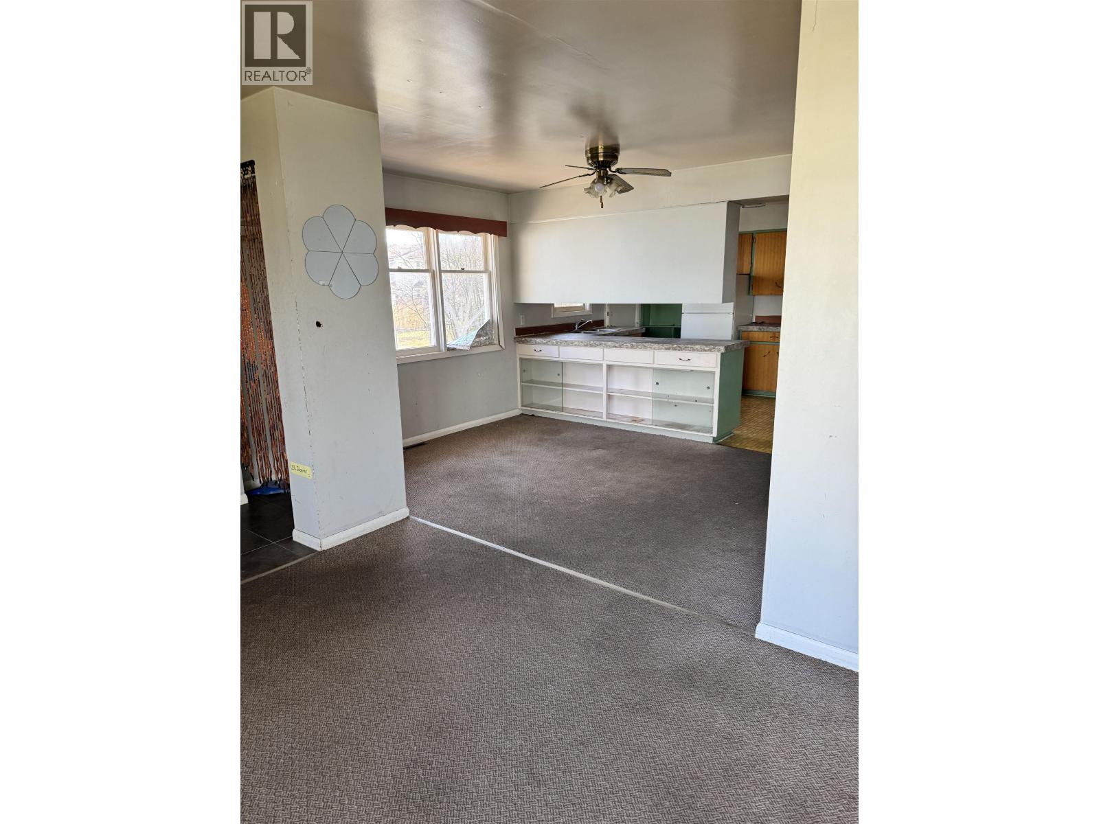 4723 WALSH AVENUE - 7