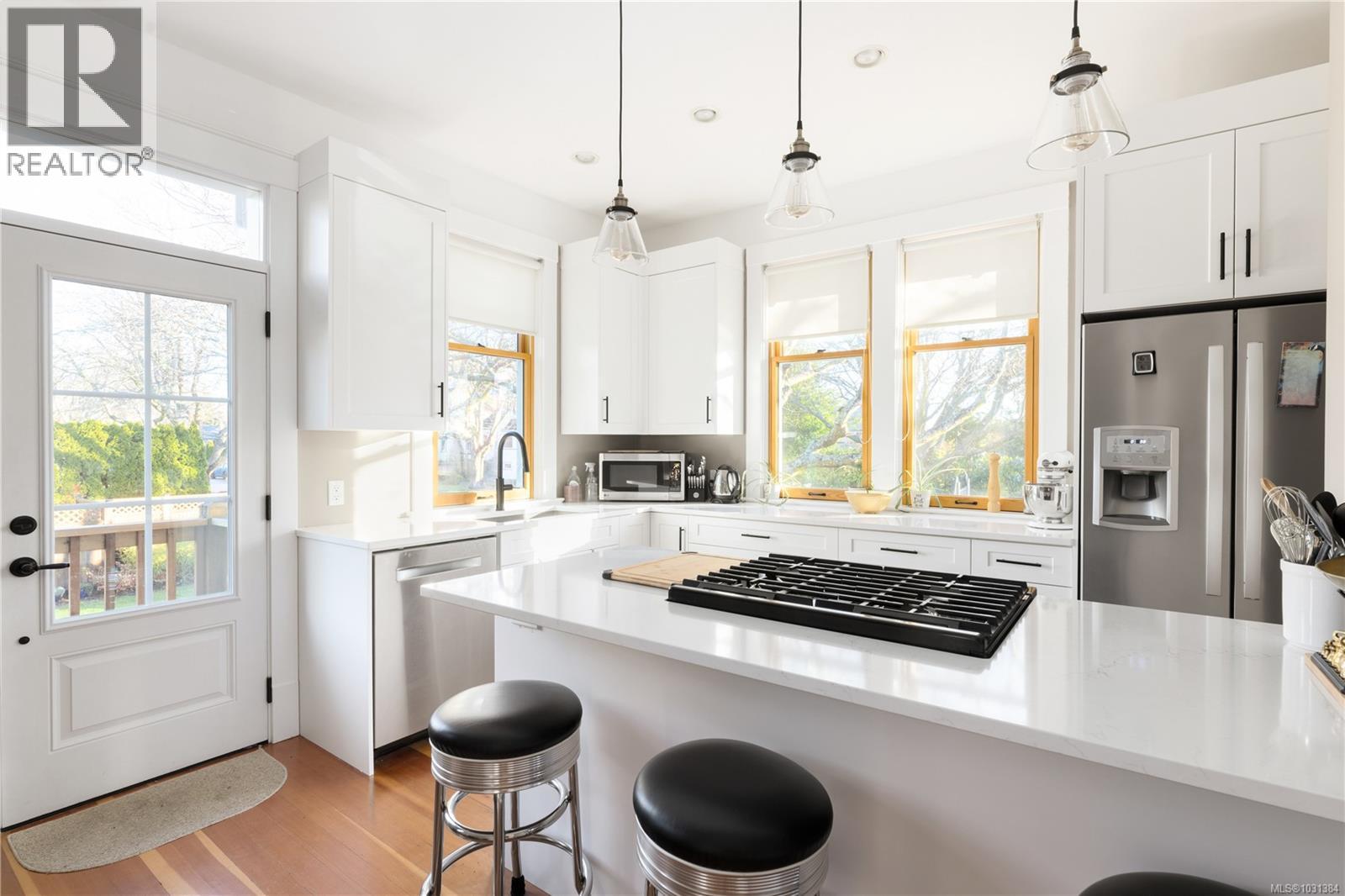  2194 Central Avenue, Oak Bay