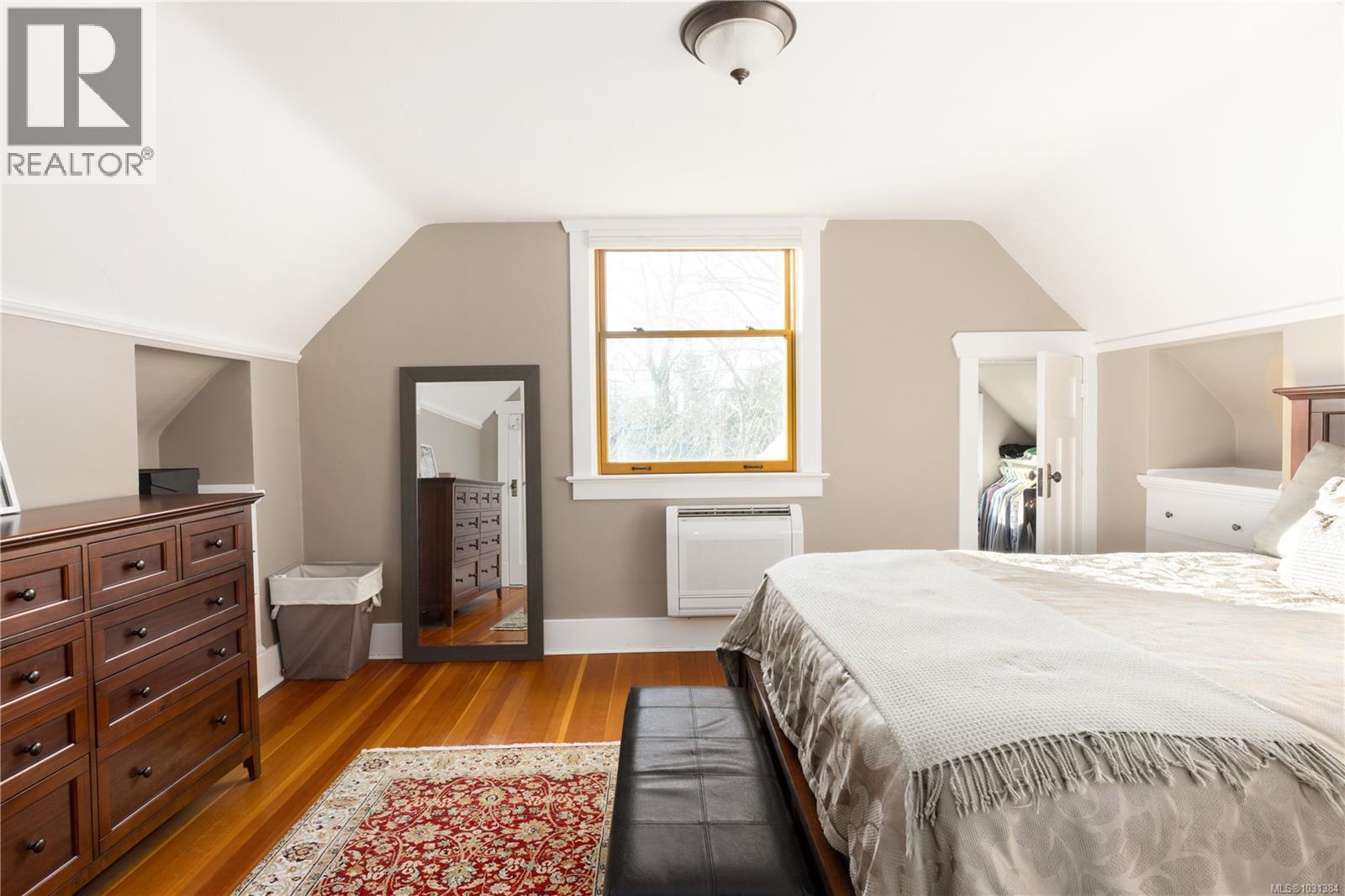  2194 Central Avenue, Oak Bay