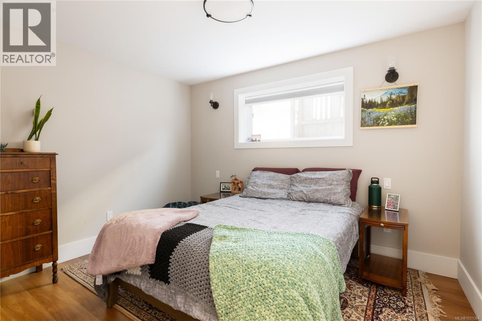  2194 Central Avenue, Oak Bay