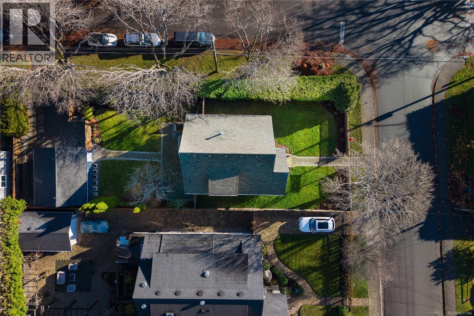  2194 Central Avenue, Oak Bay