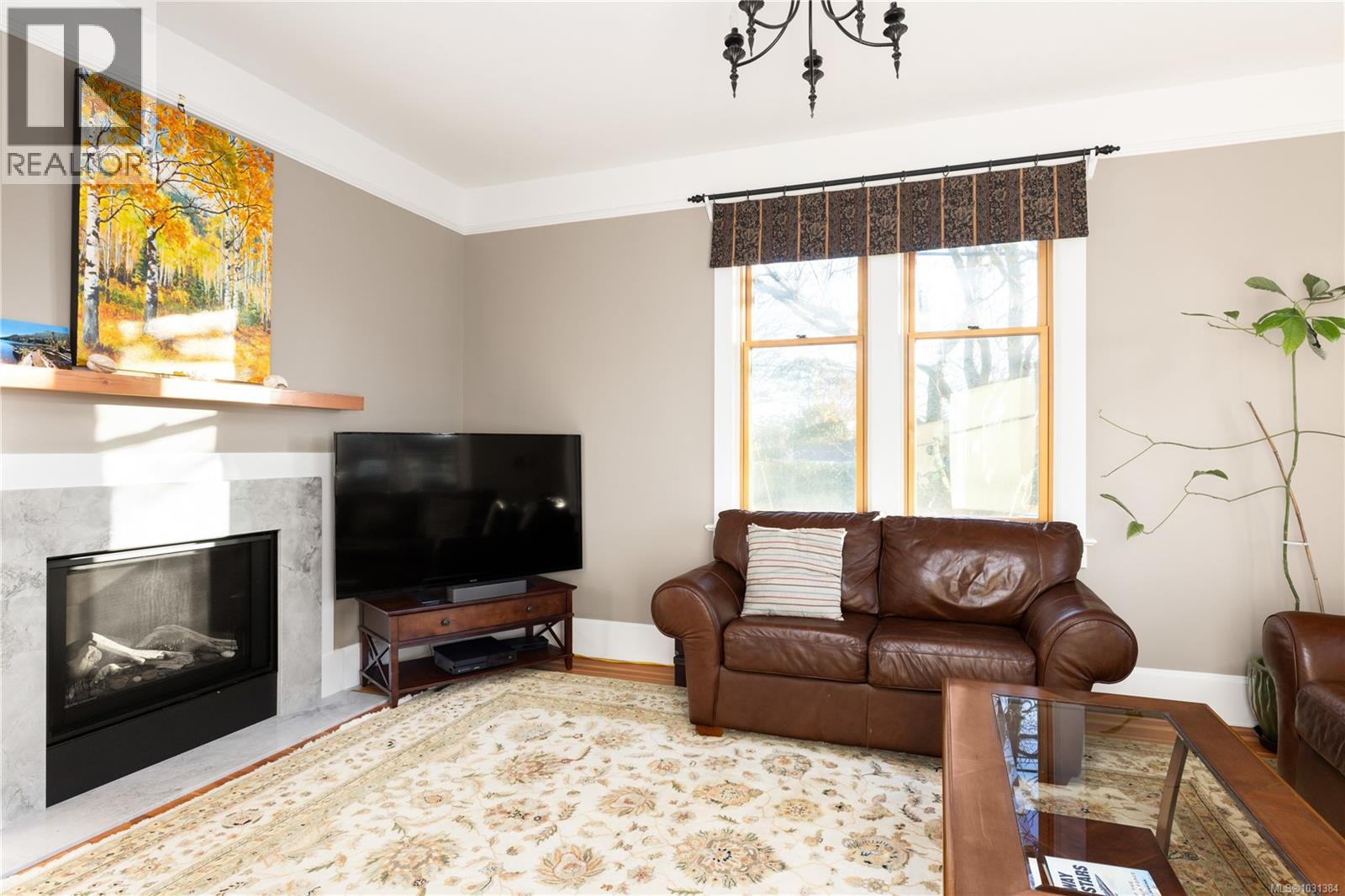  2194 Central Avenue, Oak Bay