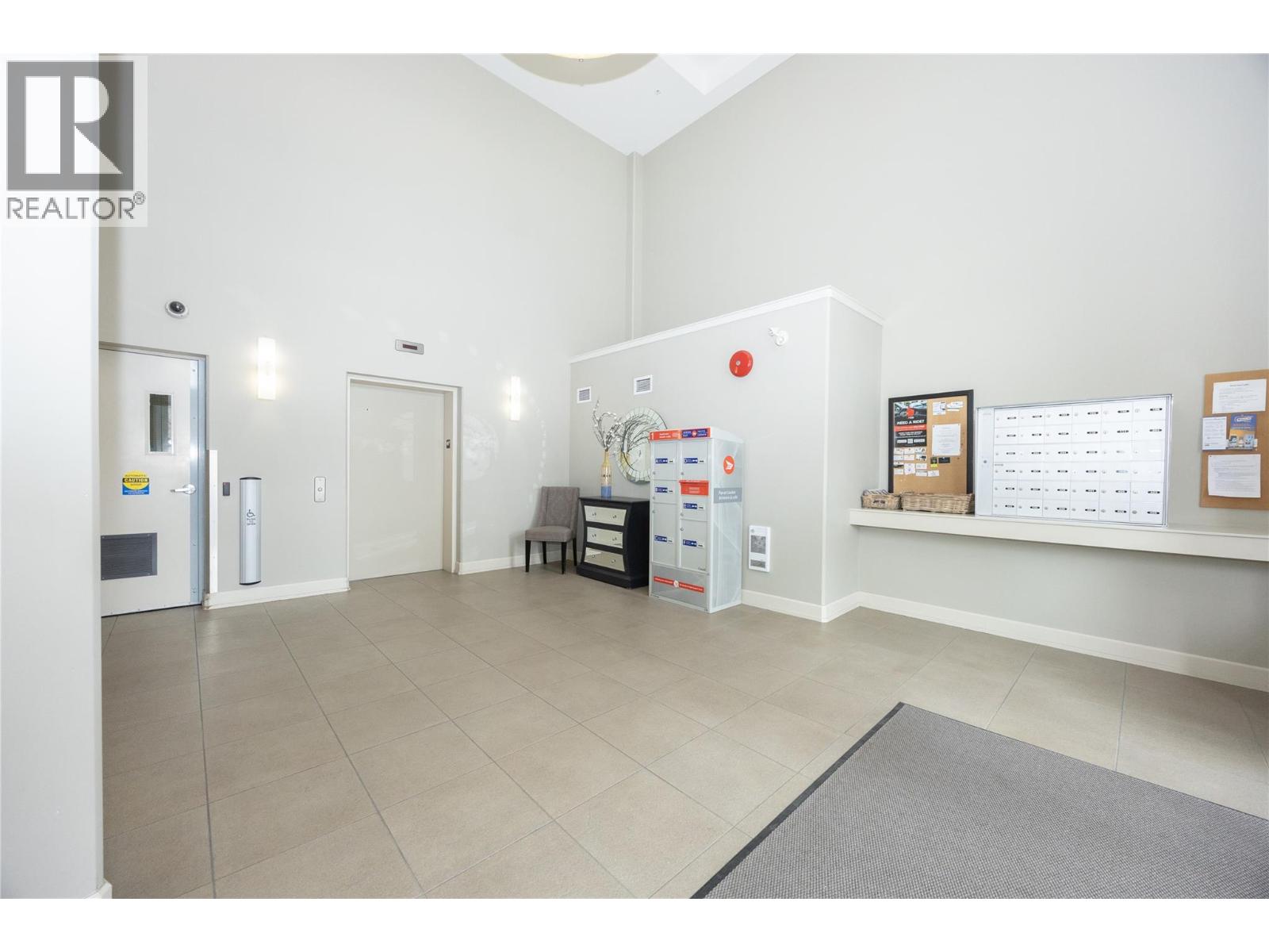 307 457 West Avenue, Kelowna