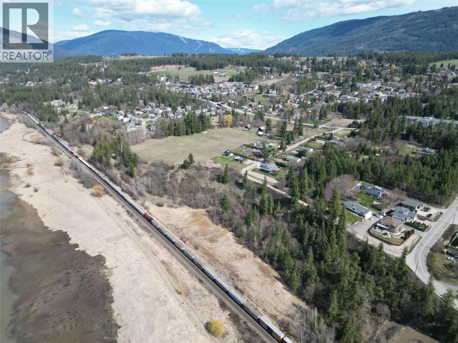 2351 LAKESHORE ROAD NE - 6