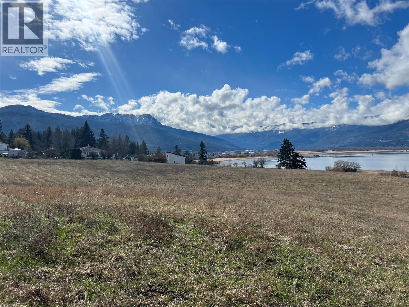 2351 LAKESHORE ROAD NE - 9