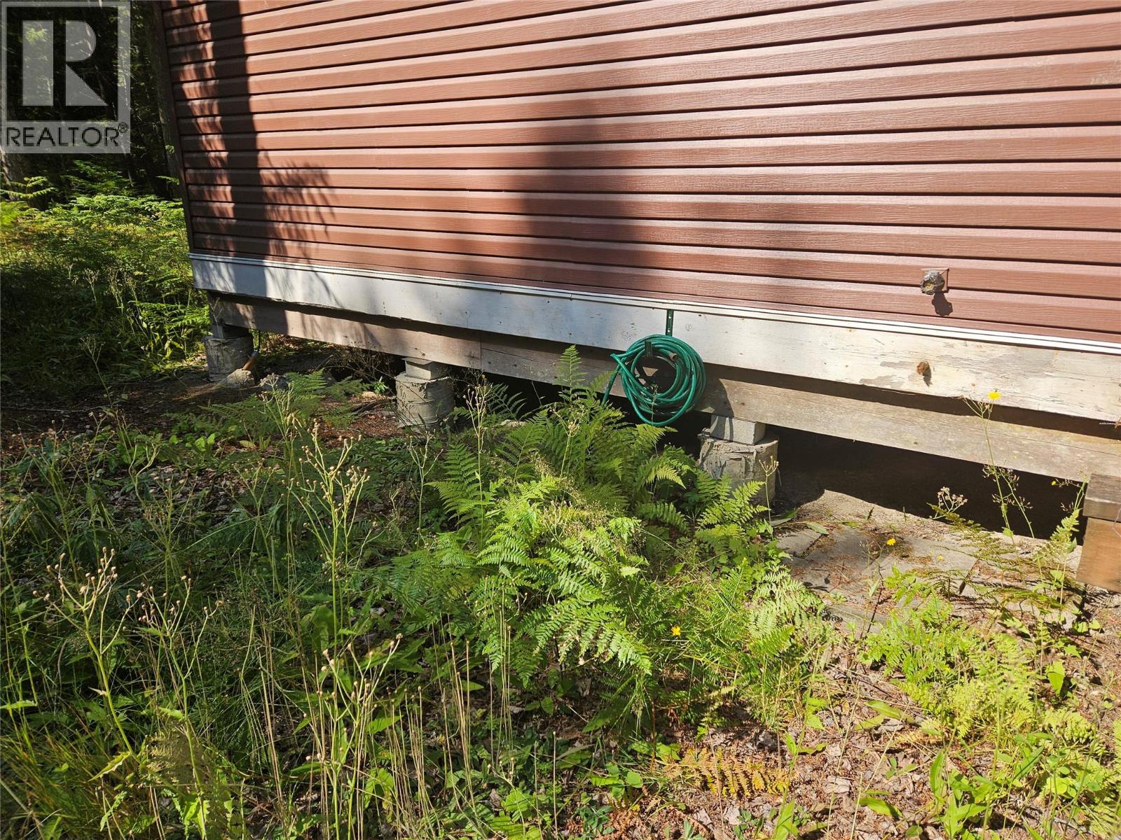 3848 ROCK ISLAND ROAD - 38