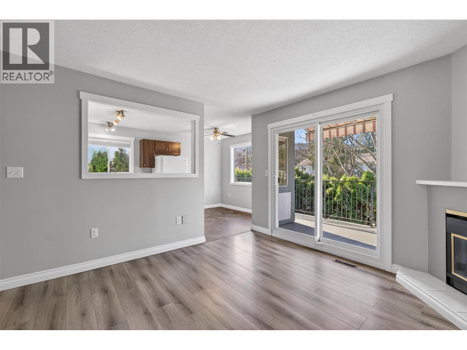 1453 OKANAGAN AVENUE NE - 8