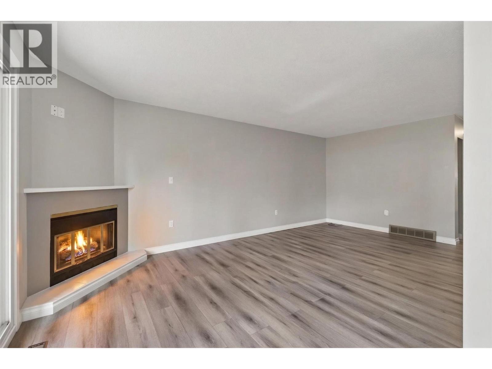 1453 OKANAGAN AVENUE NE - 22