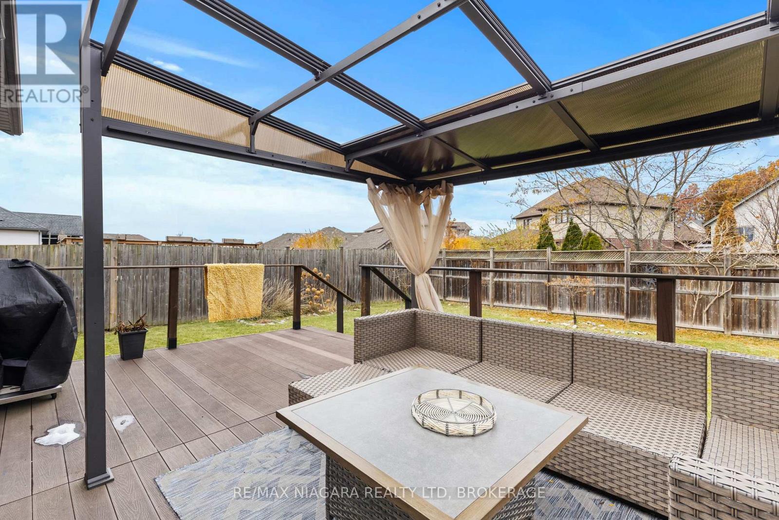 9147 HENDERSHOT BOULEVARD — photo 4