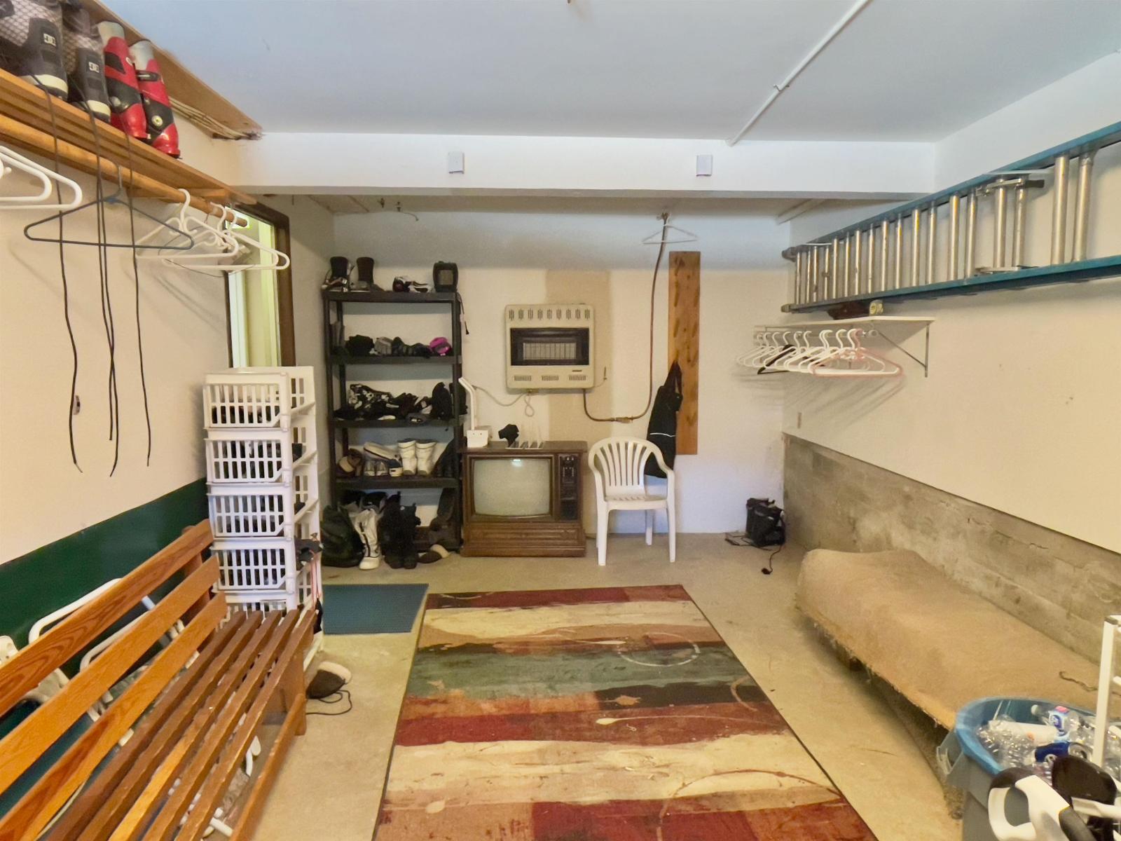 20817 SAKWI CREEK ROAD — photo 29