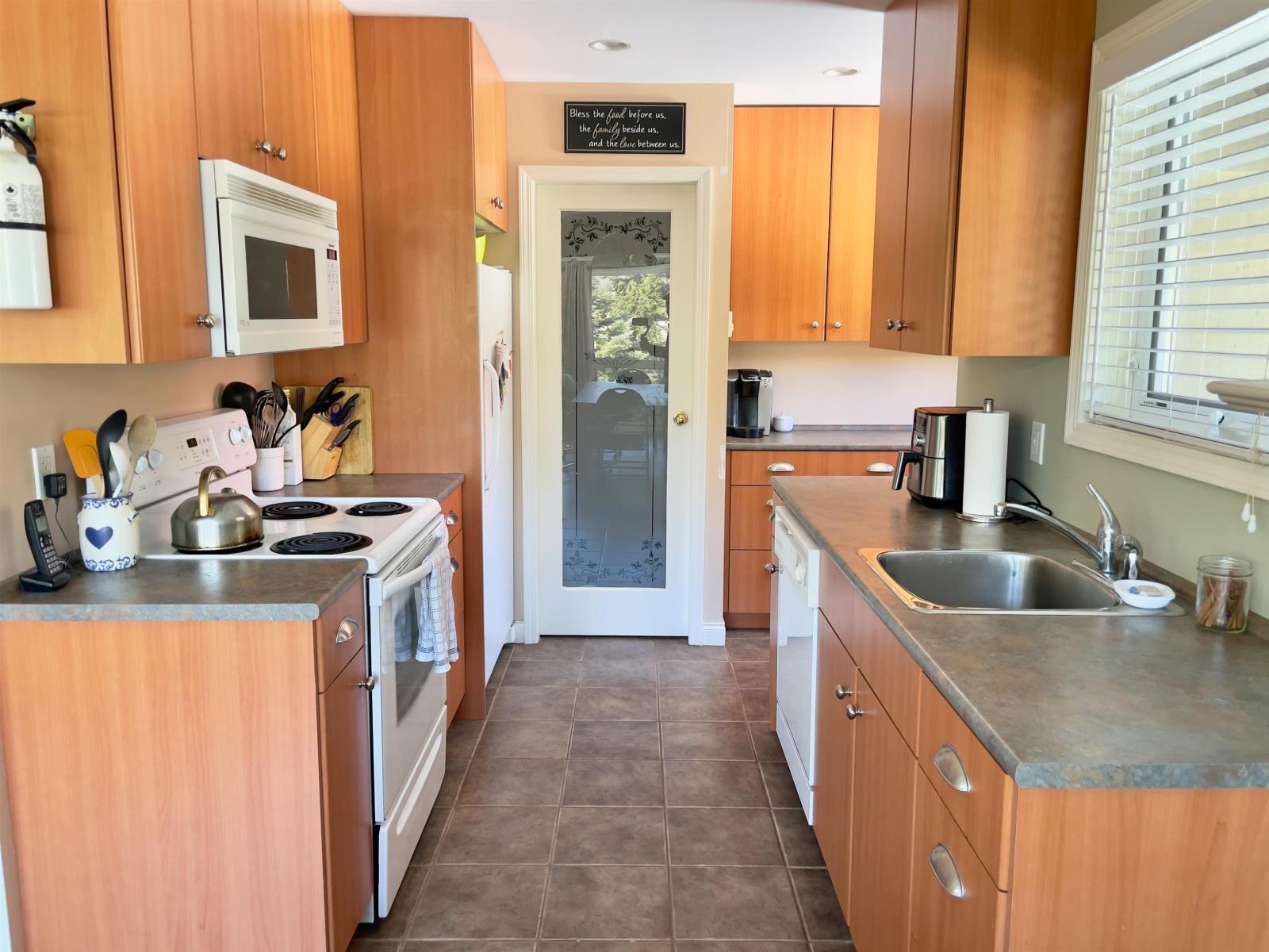 20817 SAKWI CREEK ROAD — photo 14