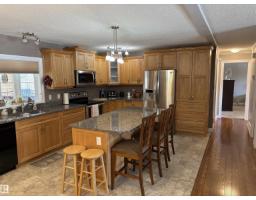 5306 52 St, Elk Point, AB T0A1A0 Photo 9