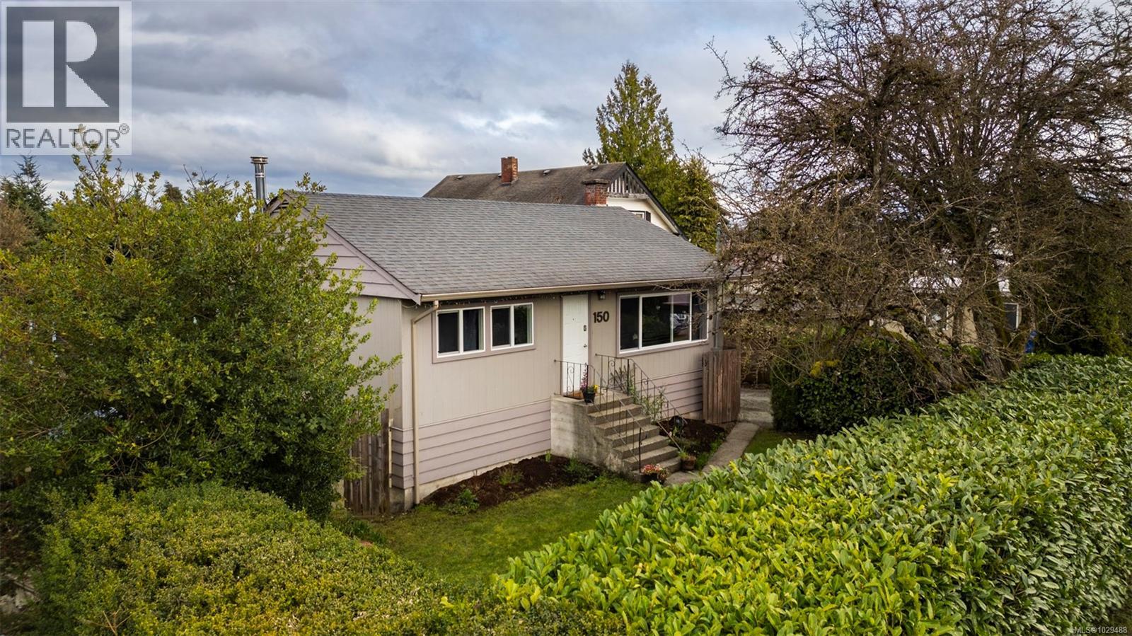 150 WAKESIAH AVE - 55