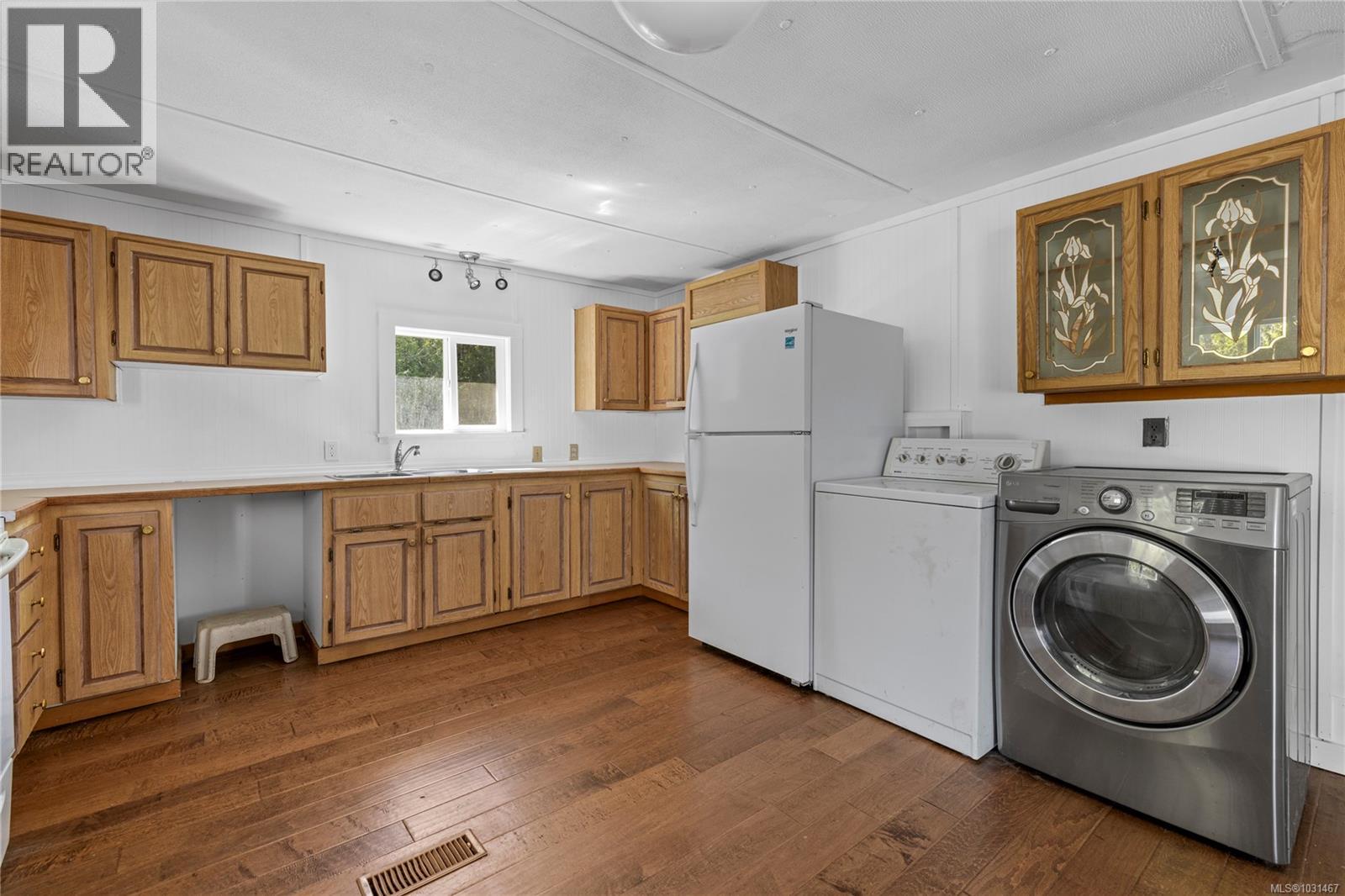 #14 1801 SCHAFERS ST - 12