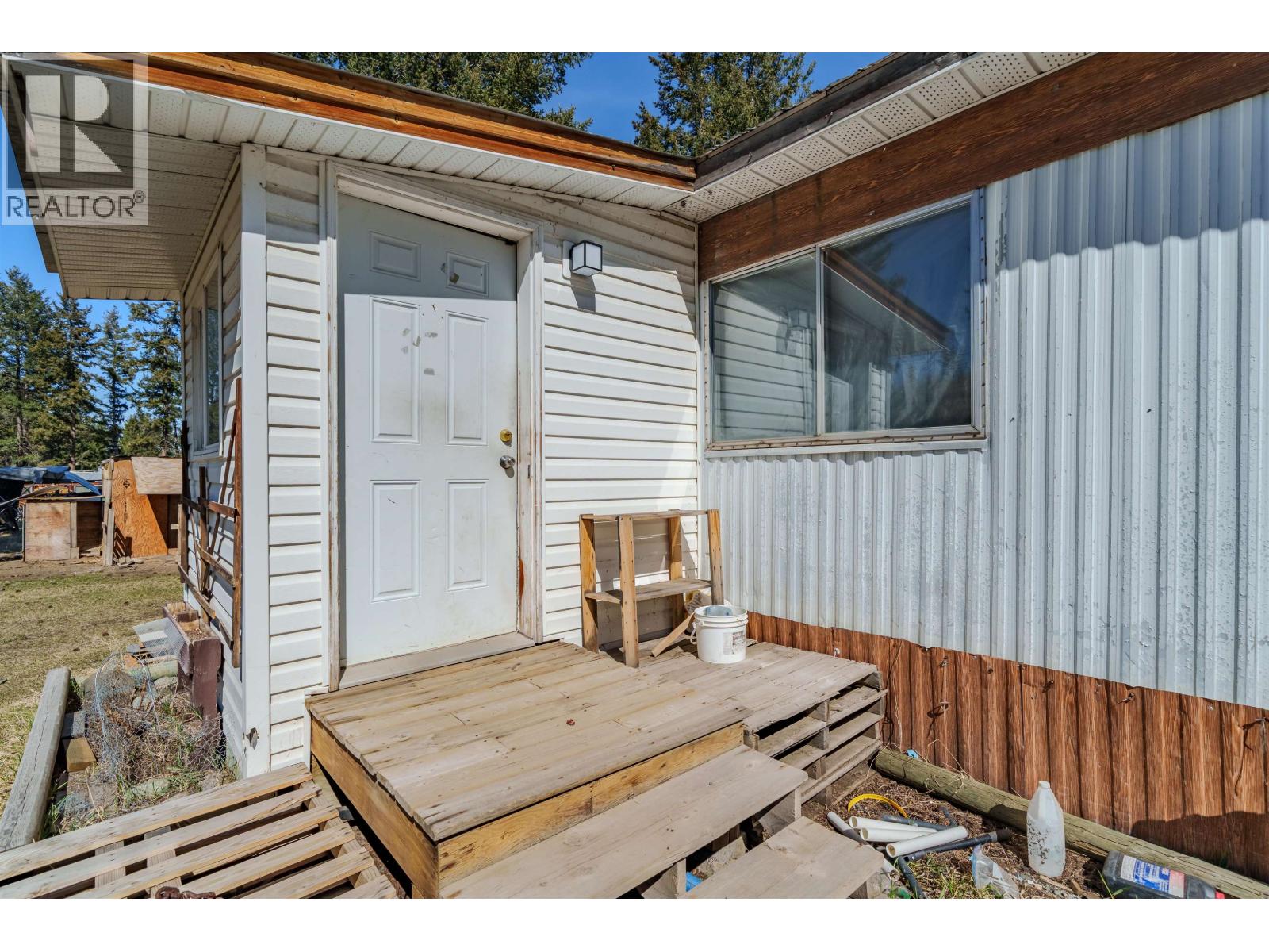5469 SAUNDERS CRESCENT - 17