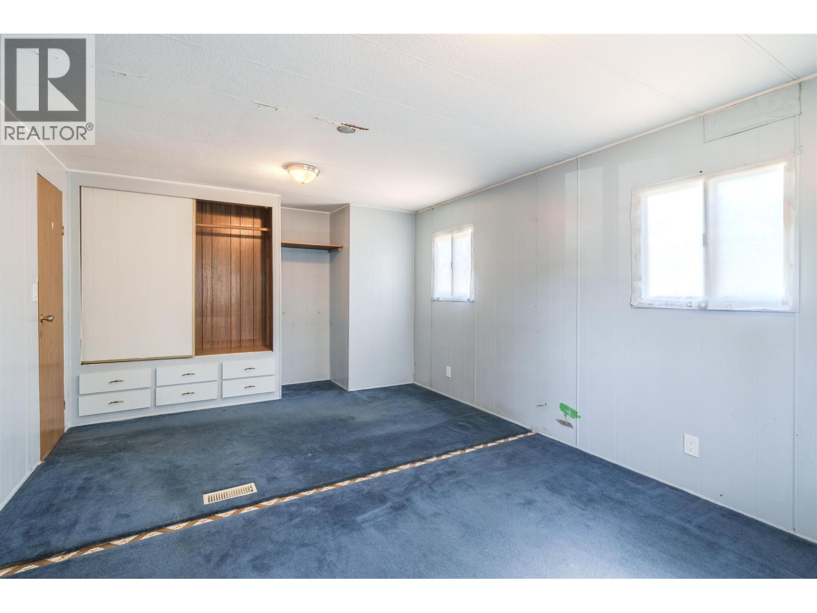 5469 SAUNDERS CRESCENT - 8