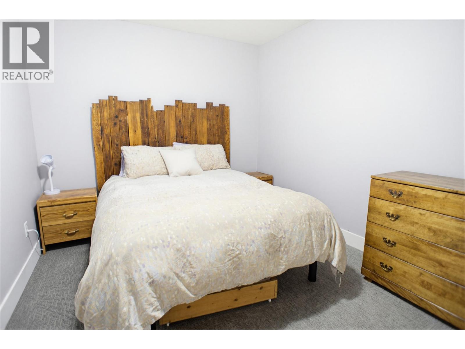 #6 2046 ROBSON PLACE - 19