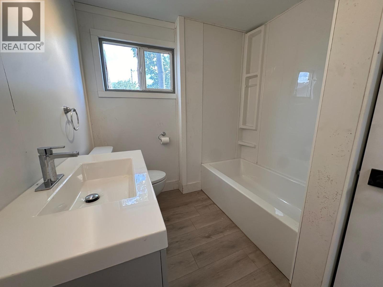 3999 Skaha Lake Road Unit# 34, Penticton