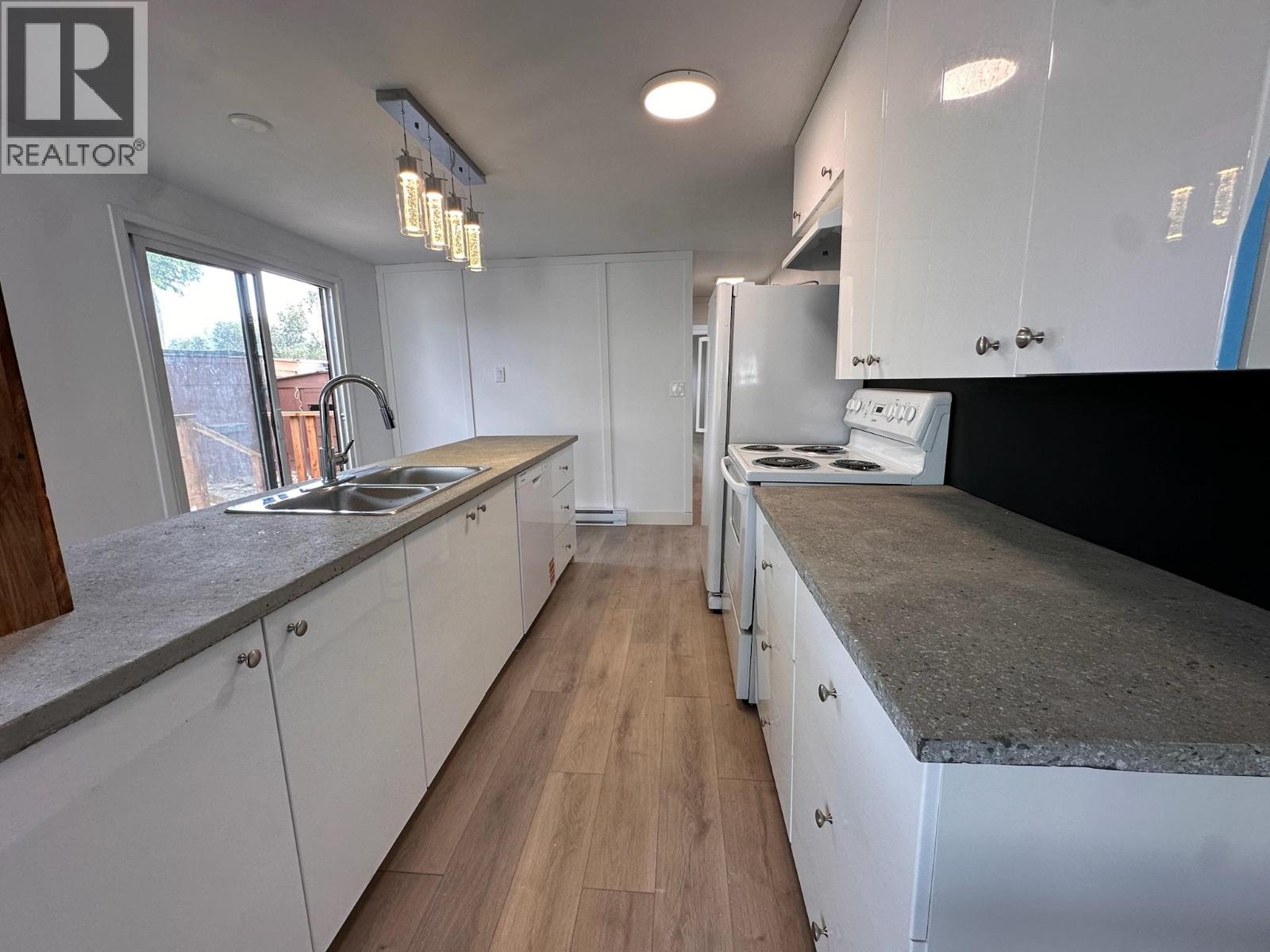 3999 Skaha Lake Road Unit# 34, Penticton