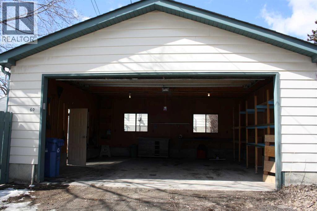 Single Family House Bi-level for Sale in  Huntham Road NE Huntington Hills Calgary 