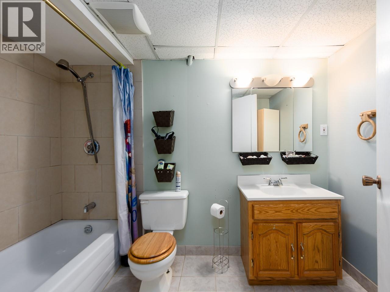 2180 SIFTON AVENUE - 18